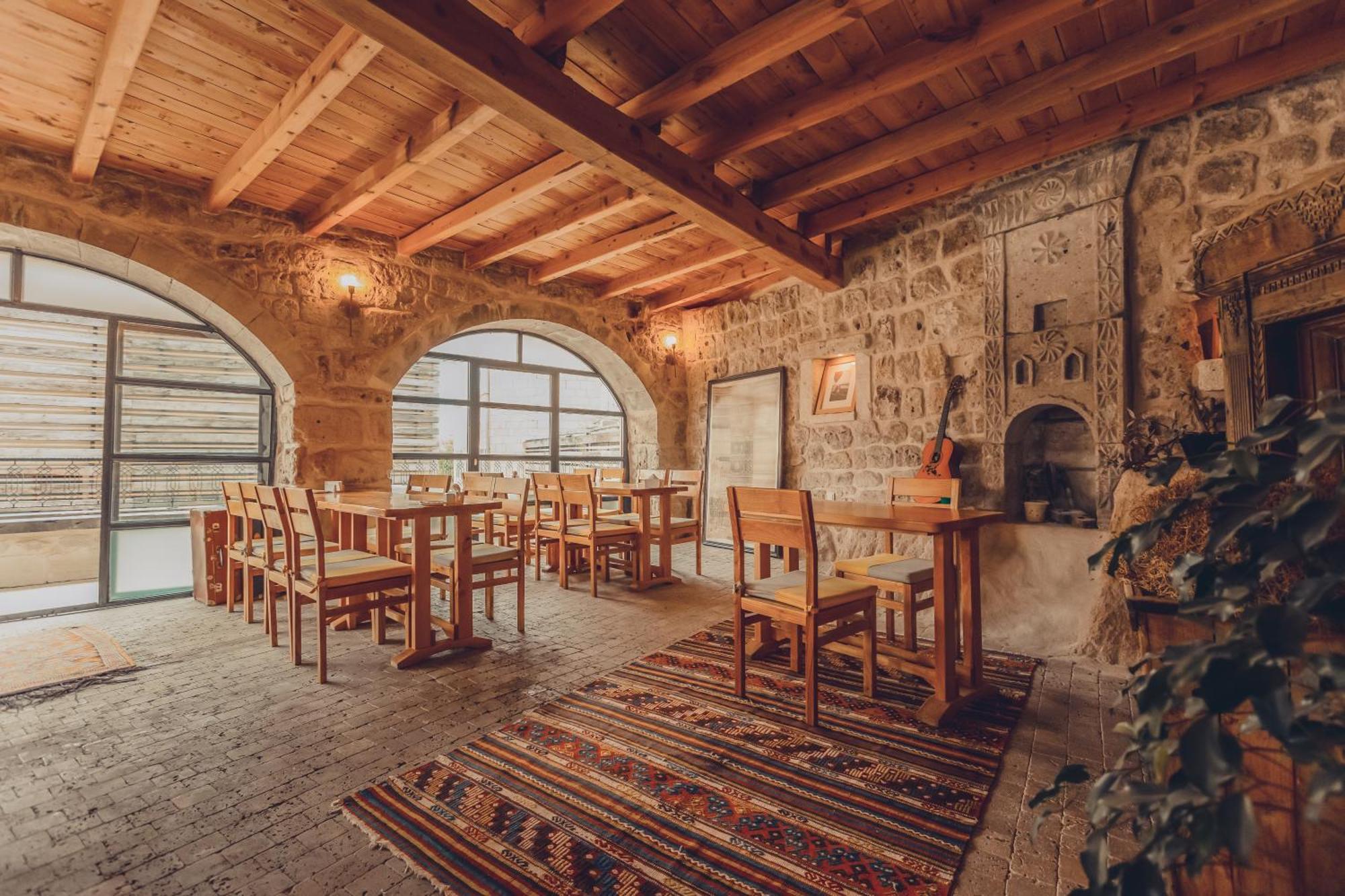 Pinhan Cave Suites أُتْشيسار المظهر الخارجي الصورة